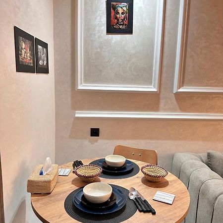 Luxueux Studio A Cote De Mcdo & Zara Maarif Casablanca Exterior foto